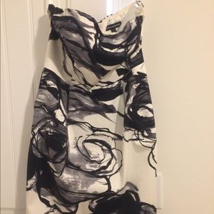 Black and white strapless dress